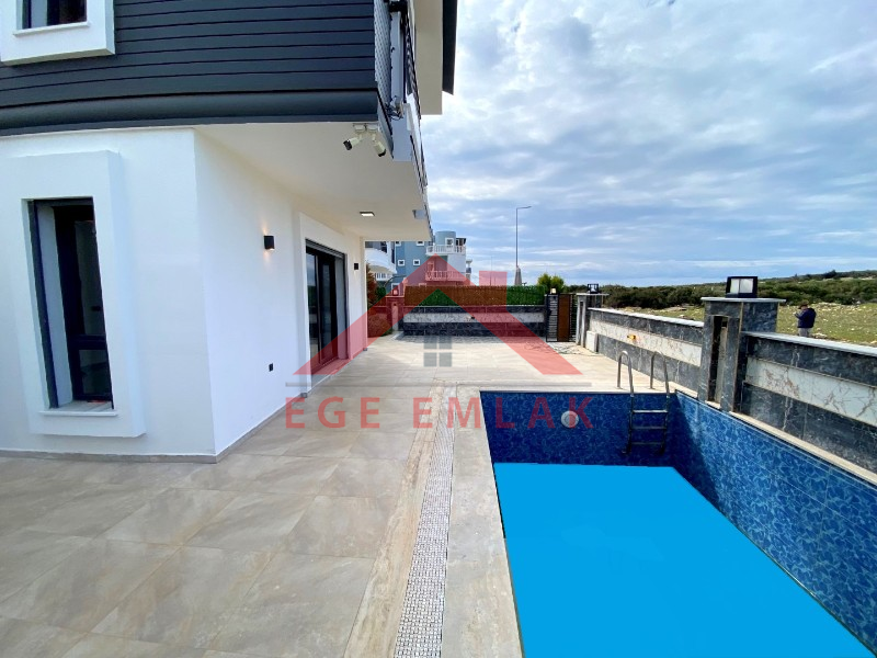 Didim'de Satılık 5+1 Ayrı Mutfaklı Villa