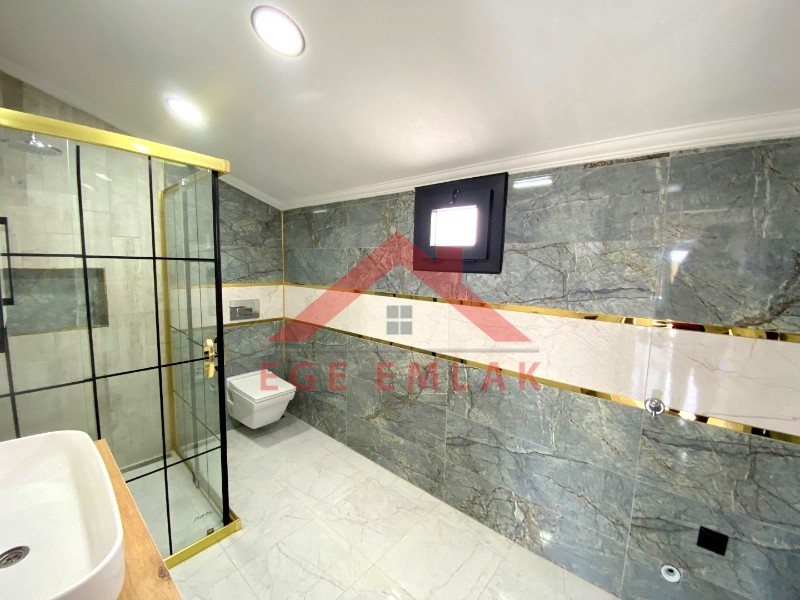 Didim'de Satılık 5+1 Ayrı Mutfaklı Villa