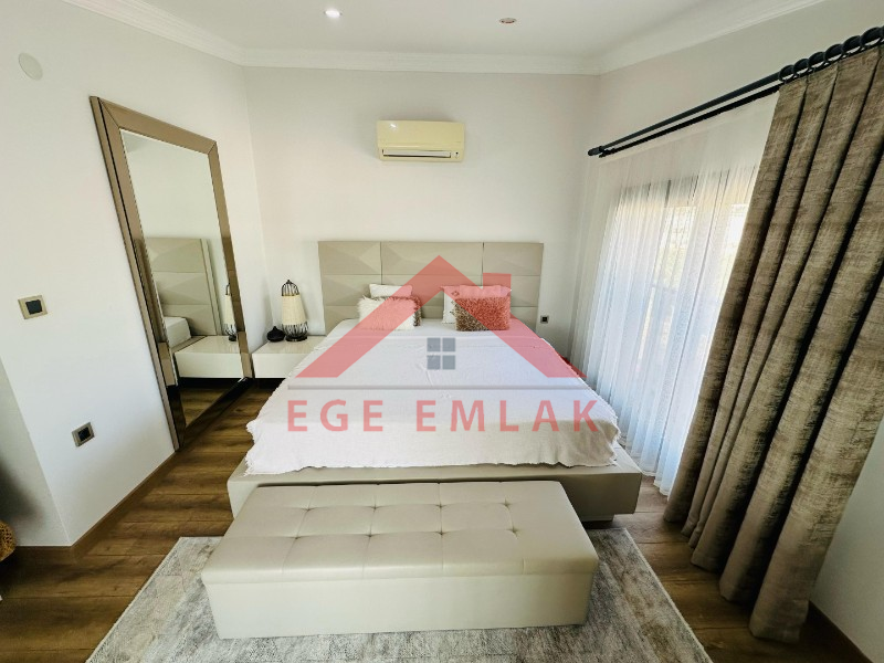 Didim'de Satılık 4+1 Kelepir Fiyatlı Satılık Villa