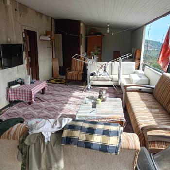 Elmas’tan Mezitli Çevlik’te Doğa Ve Deniz Manzaralı Köy Evi