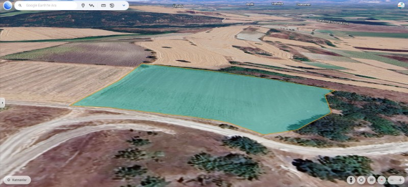 DijitalEmlak'tan Susurluk Yahyaköyde İmara Yakın Yola Cephe Manzaralı Satılık Kıymetli Arazi.