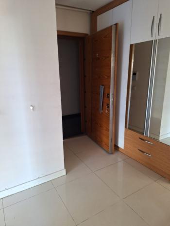 Beylikdüzü Kavaklı Mah. Harika Lokasyonda Çift Banyolu Kiralık 2+1 Daire!