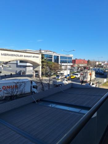 Beylikdüzü Kavaklı Mah. Harika Lokasyonda Çift Banyolu Kiralık 2+1 Daire!