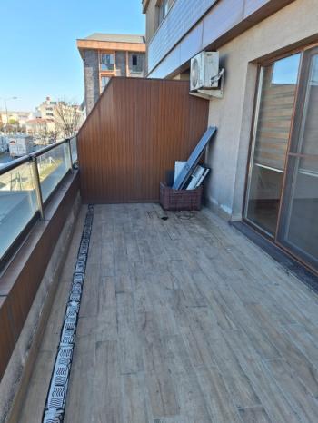 Beylikdüzü Kavaklı Mah. Harika Lokasyonda Çift Banyolu Kiralık 2+1 Daire!