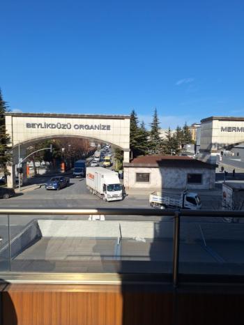 Beylikdüzü Kavaklı Mah. Harika Lokasyonda Çift Banyolu Kiralık 2+1 Daire!