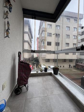 METROYA MARMARAYA YAKIN KAPALI AÇIK OTOPARKLI NEZİH SOKAKTA
