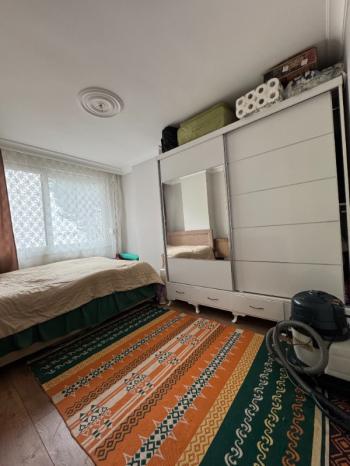 METROYA MARMARAYA YAKIN KAPALI AÇIK OTOPARKLI NEZİH SOKAKTA
