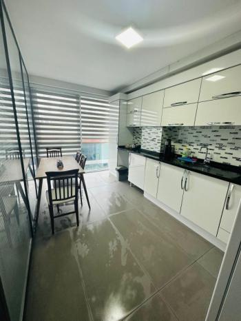 Çekmeköy Merkez mahallesinde kiralık dubleks ofis
