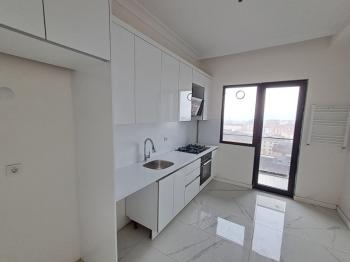 Maltepe'de Krediye Uygun Satılık Ferah, Sıfır 3+1 Daire