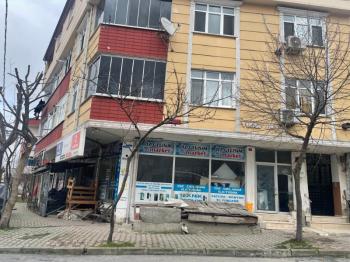 Bolluca Mavigöl Mahallesinde Satılık Dükkan