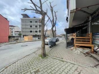 Bolluca Mavigöl Mahallesinde Satılık Dükkan