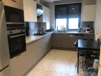 BAĞDAT CADDESİ NOTER SOKAKDA KUPON DAİRE SATILIK