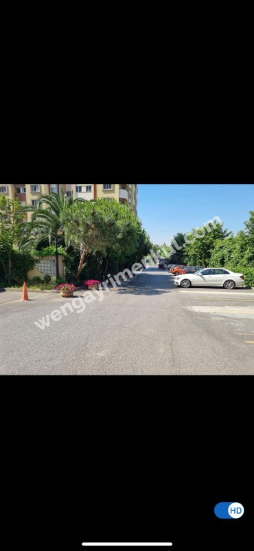 Emaar AVM Yanında Site İçerisinde Full Sosyal Donatılı Satılık 2+1 Lüks Residence Daire