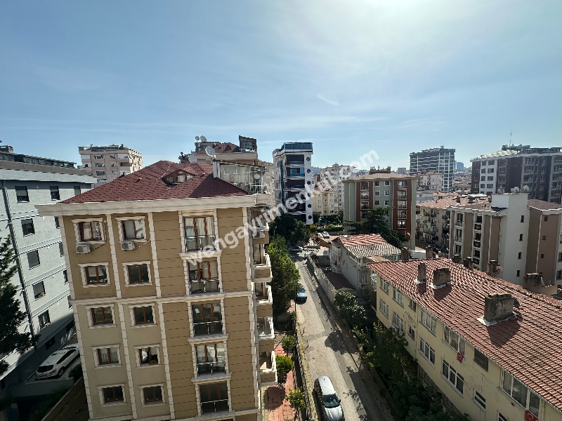 MALTEPE’DE SATILIK BALKONLU 3+1 
