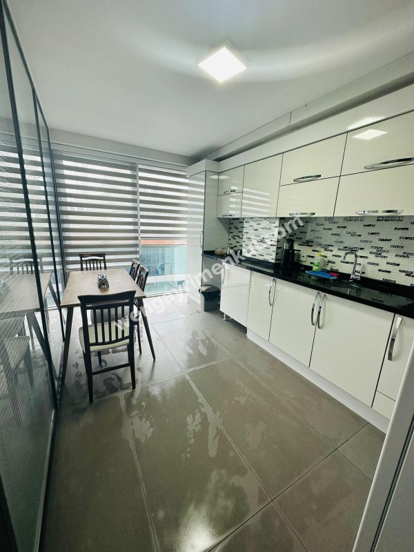 Çekmeköy Merkez mahallesinde kiralık dubleks ofis