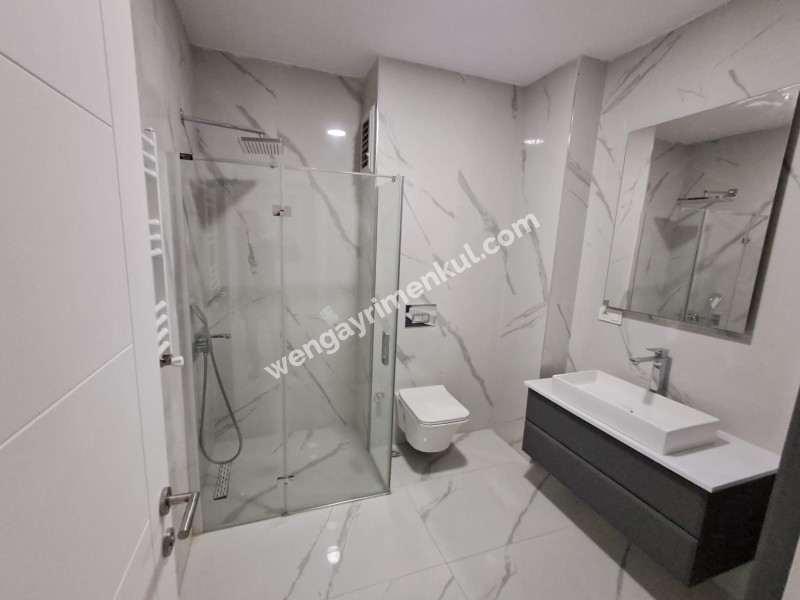 Maltepe'de Krediye Uygun Satılık Ferah, Sıfır 3+1 Daire