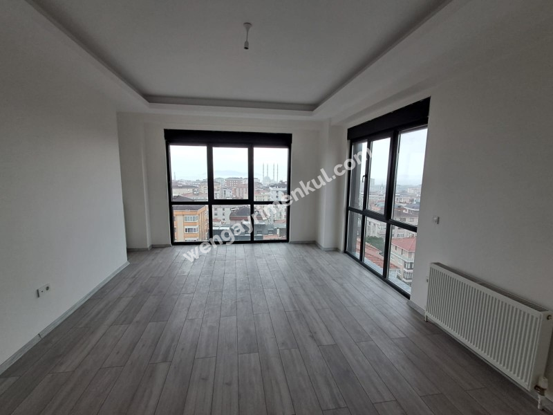 Maltepe'de Krediye Uygun Satılık Ferah, Sıfır 3+1 Daire
