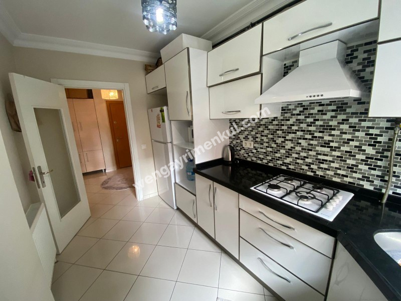 GÜNEY BATI CEPHELİ KAPALI OTOPARKLI ARAKAT DAİRE