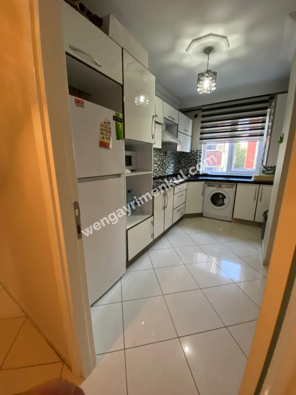 GÜNEY BATI CEPHELİ KAPALI OTOPARKLI ARAKAT DAİRE