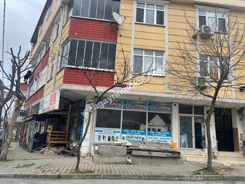 Bolluca Mavigöl Mahallesinde Satılık Dükkan