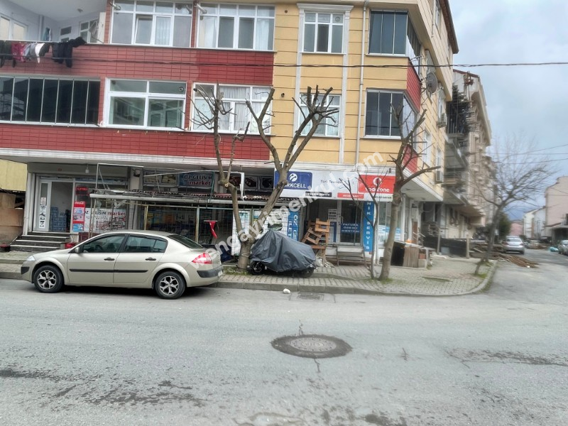 Bolluca Mavigöl Mahallesinde Satılık Dükkan