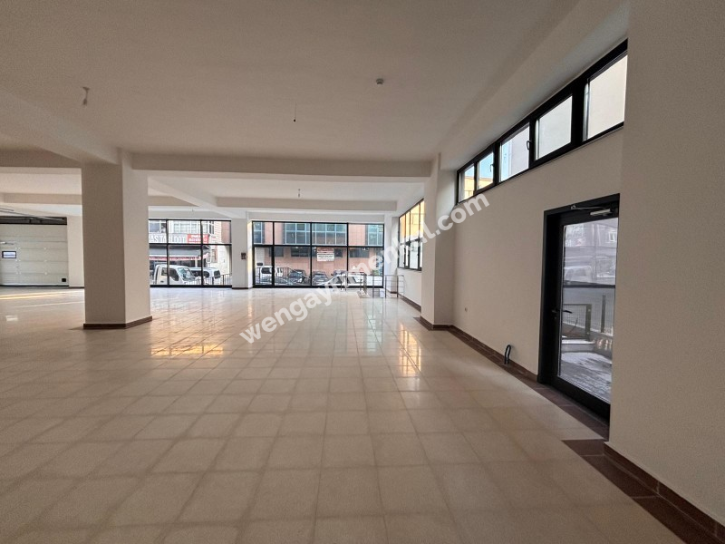 BAHÇELİEVLER ÇOBANÇEŞME KİRALIK 3800 M2 TİCARİ BİNA