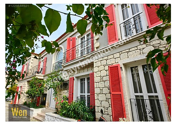 ÇEŞME MERKEZDE BİNA,8 ADET 1+1 EŞYALI DAİRE, BAHÇE+ORTAK ALANLAR