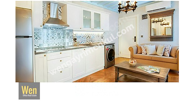 ÇEŞME MERKEZDE BİNA,8 ADET 1+1 EŞYALI DAİRE, BAHÇE+ORTAK ALANLAR
