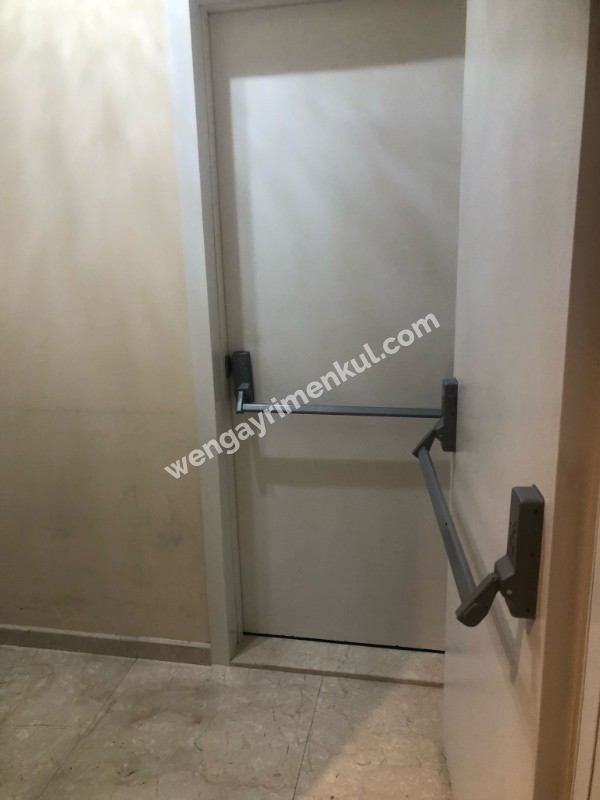 BAĞDAT CADDESİ NOTER SOKAKDA KUPON DAİRE SATILIK