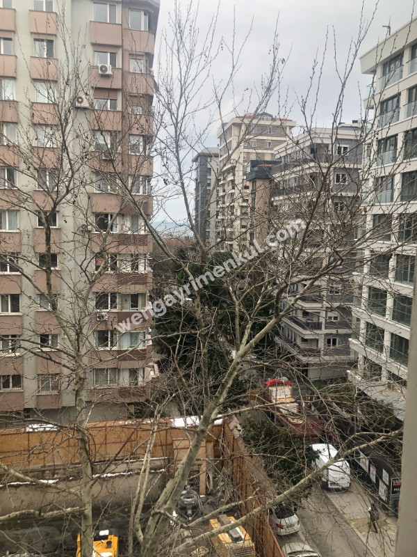 BAĞDAT CADDESİ NOTER SOKAKDA KUPON DAİRE SATILIK