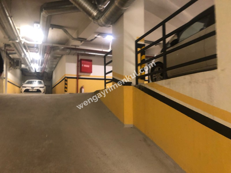 BAĞDAT CADDESİ NOTER SOKAKDA KUPON DAİRE SATILIK