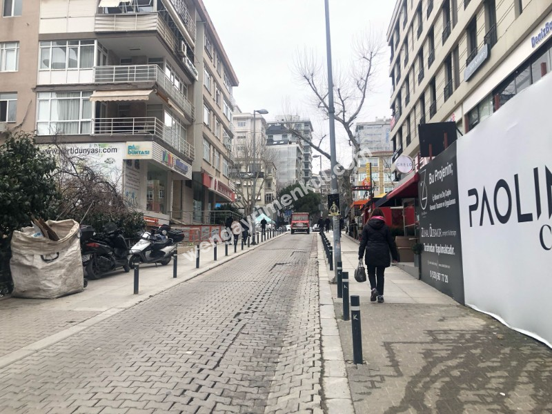 BAĞDAT CADDESİ NOTER SOKAKDA KUPON DAİRE SATILIK
