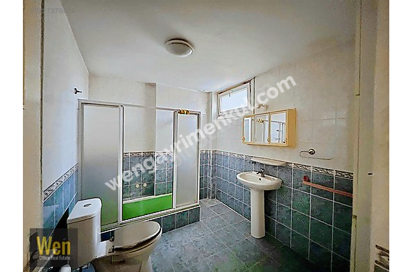 Bağdat Caddesine 150 metre Balkonlu Asansörlü