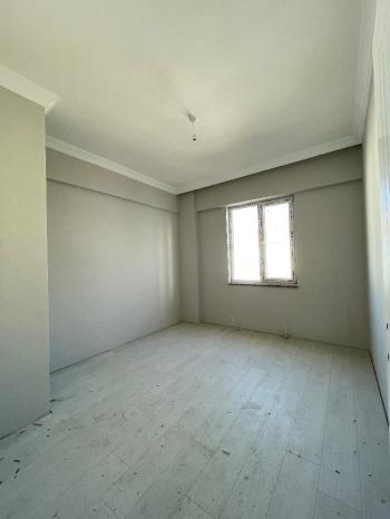 Güvenay-Çorum Bahçelievler İsmail Kakaç Okulu Civarı Satılık 3+1 Daire 