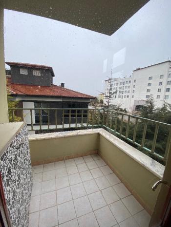 GÜVENAY- ÇORUM DR. İLHAN GÜREL CADDE ÜZERİ 4+1 KİRALIK DAİRE 