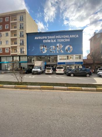 Güvenay - Çorum Askerlik Şubesi Karşısı Milönü Komple Bina