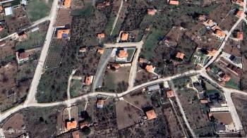 GÜVENAY - ÇORUM AYARIK BAĞLARI 952 M² SATILIK VİLLA ARSASI