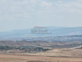 GÜVENAY – ÇORUM MERKEZ OSMANCIK YOLU ÜZERİ – SATILIK BAHÇE