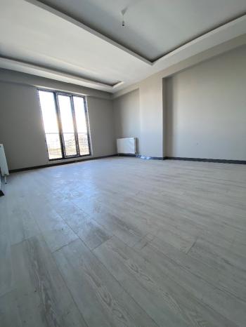 GÜVENAY - ÇORUM FEN LİSESİ CİVARI ARA KAT SATILIK 4+1 DAİRE