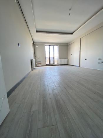 GÜVENAY - ÇORUM FEN LİSESİ CİVARI ARA KAT SATILIK 4+1 DAİRE