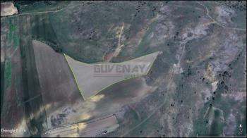 GÜVENAY - ÇORUM BÜĞET KÖYÜ ÜSTÜ 13.542 M² SATILIK TARLA