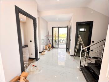 GÜVENAY - ÇORUM SİLİM KENT SATILIK 5+1 LÜKS VİLLA