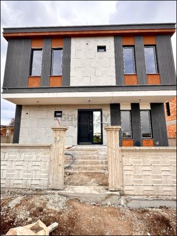 GÜVENAY - ÇORUM SİLİM KENT SATILIK 5+1 LÜKS VİLLA
