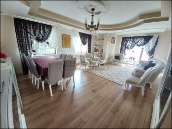 GÜVENAY -  ÇORUM BİNEVLER BARAJ YOLU 9+1 SATILIK VİLLA