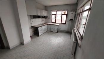 GÜVENAY - ÇORUM KIBRIS CADDESİNDE KOMPLE SATILIK BİNA