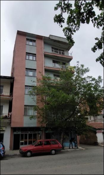 GÜVENAY - ÇORUM KIBRIS CADDESİNDE KOMPLE SATILIK BİNA