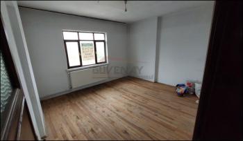 GÜVENAY - ÇORUM KIBRIS CADDESİNDE KOMPLE SATILIK BİNA