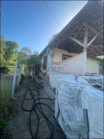 GÜVENAY - ÇORUM ÇEŞMEÖREN BOYRALI'DA ACİL SATILIK BAĞ EVİ 