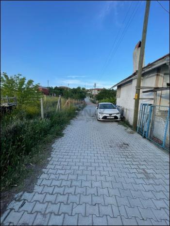 GÜVENAY - ÇORUM SARMAŞA MEVKİİ İÇERİSİNDE EVİ OLAN SATILIK HOBİ BAHÇESİ 