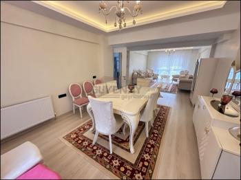 GÜVENAY - ÇORUM BİNEVLER ANA CADDE YANI 6+1 SATILIK TRİPLEKS  VİLLA